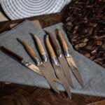 Why Damascus Steak Knives become a popular Knife?