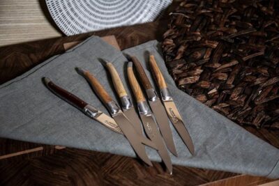 Why Damascus Steak Knives become a popular Knife?